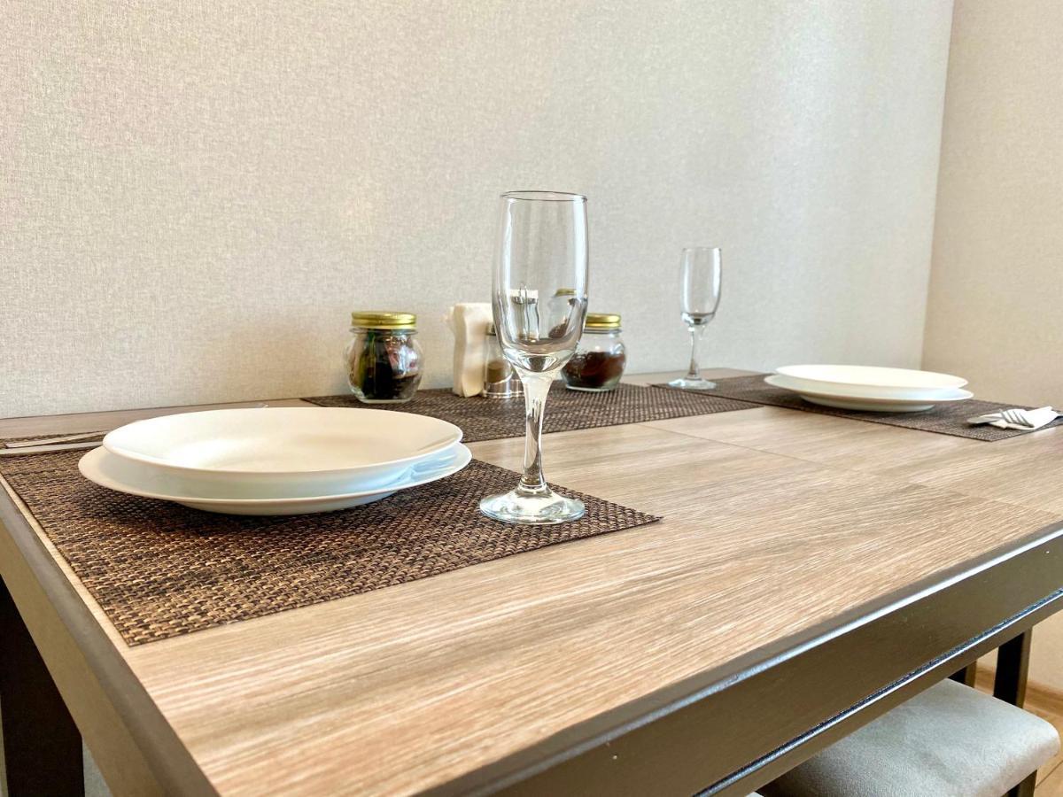 Apartpoltava Стильні 2-Кімн Апартаменти Біля Пд "Листопад" Закрита Парковка, Чек Прро Εξωτερικό φωτογραφία