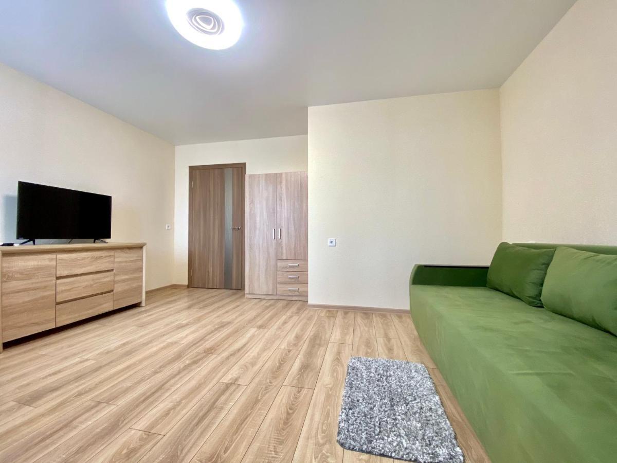 Apartpoltava Стильні 2-Кімн Апартаменти Біля Пд "Листопад" Закрита Парковка, Чек Прро Εξωτερικό φωτογραφία